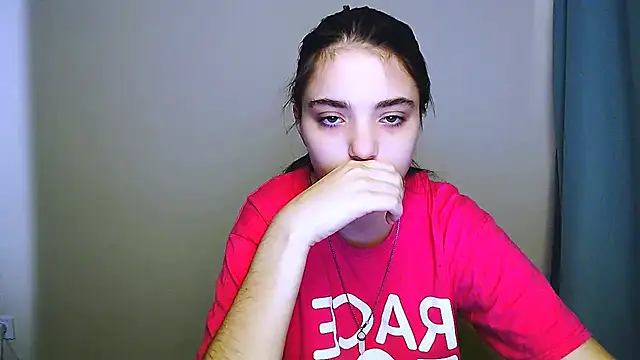 Sun Shine   online show from November 24, 3:14 pm