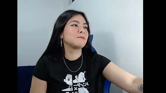 EloiseJun online show from April 23, 4:42 am