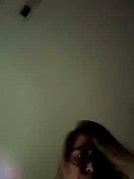 Snapshot of KeeshKeeph chatting on September 26, 8:01 am KeeshKeeph online show from September 26, 8:01 am
