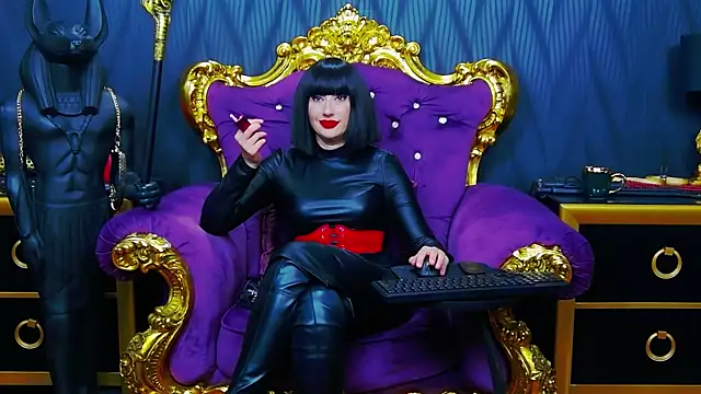 LaraMaeve online show from November 23, 7:21 am