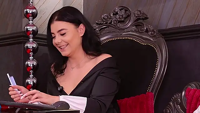MistressEly online show from June 4, 11:26 am