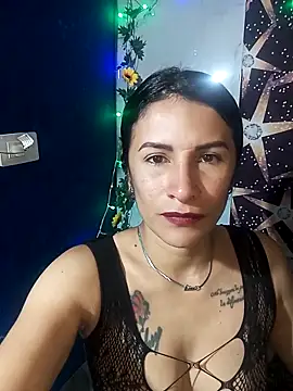 karinnahotdirty online show from April 24, 8:55 pm