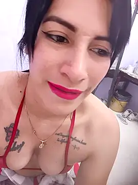 karinnahotdirty online show from July 14, 9:19 pm