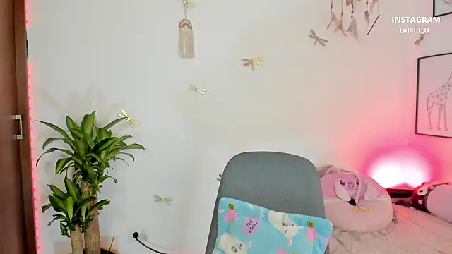 princessluna 19 online show from February 5, 9:40 pm