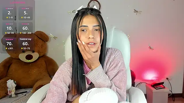 Snapshot of princessluna_19 chatting on October 1, 10:04 pm princessluna 19 online show from October 1, 10:04 pm