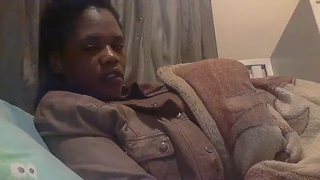 sexythae32 online show from January 14, 11:10 pm