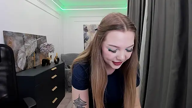 MariaRobinsone online show from April 25, 1:41 pm