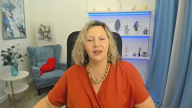 NinaStarle online show from April 19, 6:10 pm