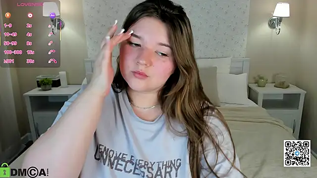 Chloee White online show from October 12, 6:49 am