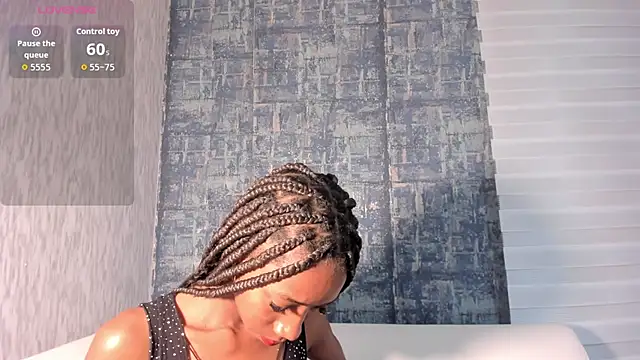 NathalyLeen online show from July 19, 8:44 pm