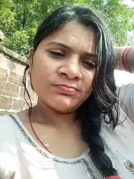 couple 71 online show from November 29, 6:50 am