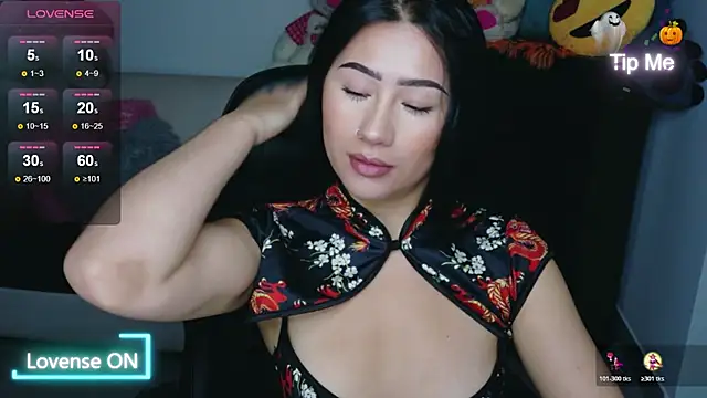 evelyn ch  online show from October 28, 10:54 am