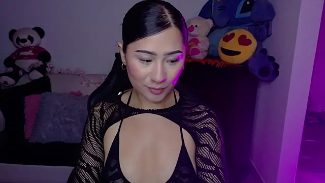 evelyn ch  online show from October 14, 10:51 am