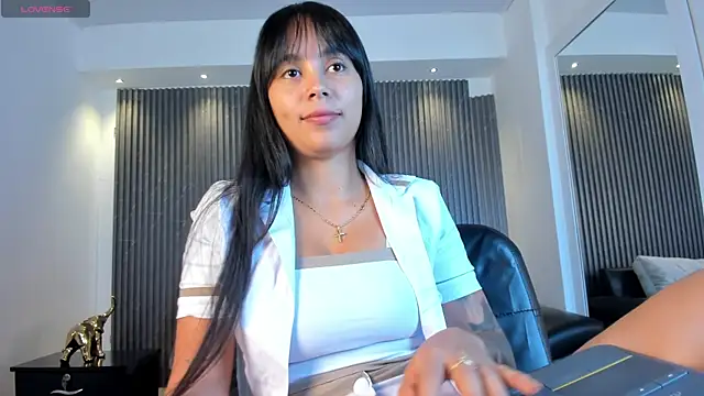 Snapshot of freyja_sweet_ chatting on October 30, 1:12 pm freyja sweet online show from October 30, 1:12 pm