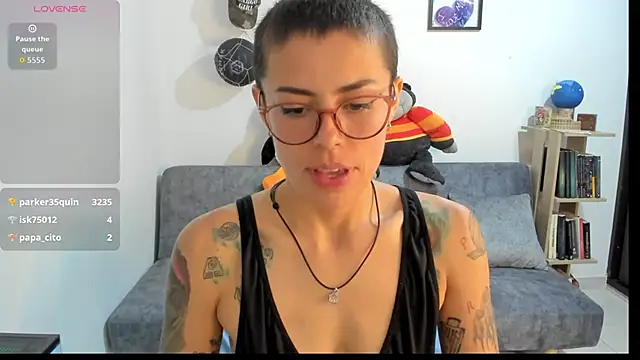 natt op online show from October 5, 12:26 am