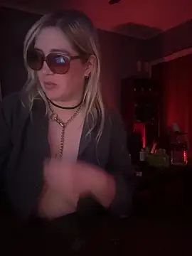 Granlady7 online show from April 21, 4:52 am