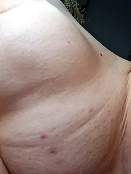 Olivia OliV online show from June 9, 1:38 am