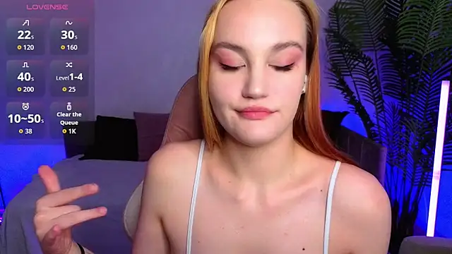 Ida FaneStain online show from April 25, 1:52 pm