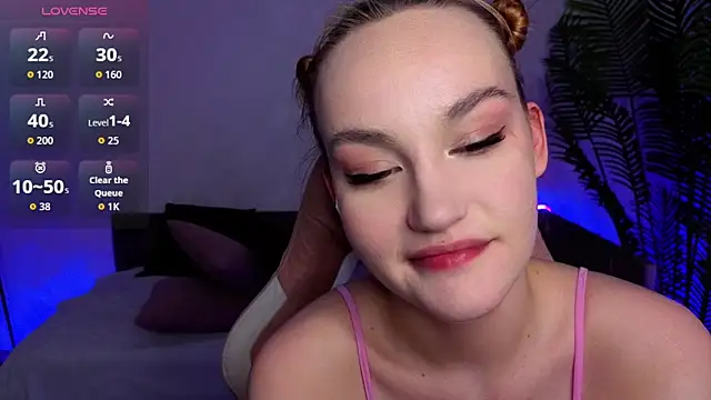 Ida FaneStain online show from April 23, 12:51 pm