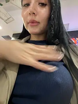 Snapshot of oh_nina chatting on September 13, 11:46 pm oh nina online show from September 13, 11:46 pm