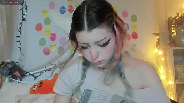 bunnyislewd online show from March 22, 4:40 am