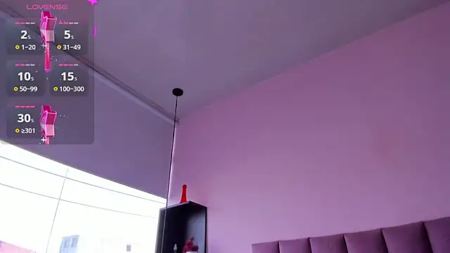 violet myerrs online show from October 27, 12:55 pm