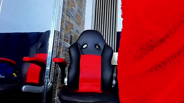 MiaMalkoba online show from April 18, 1:24 pm