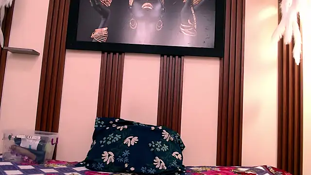 kimberly18cute online show from April 28, 12:41 am