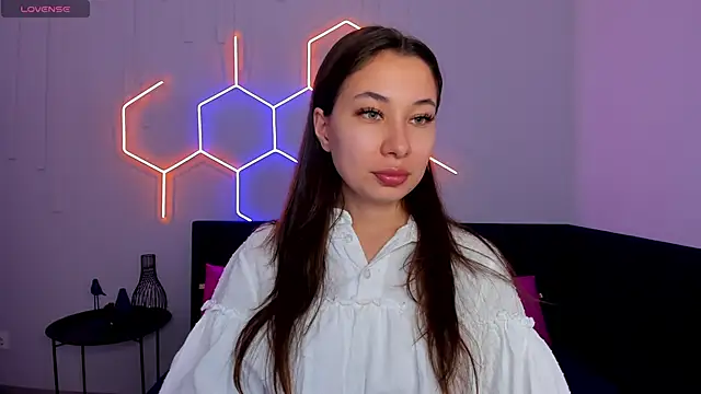 Kat  cat online show from June 10, 1:27 am