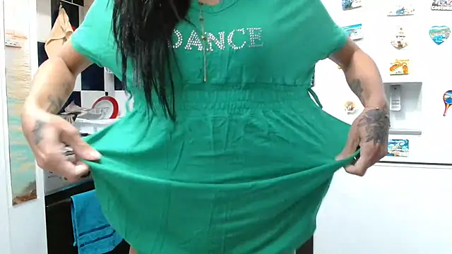 Laryta girl13 online show from October 1, 3:39 pm