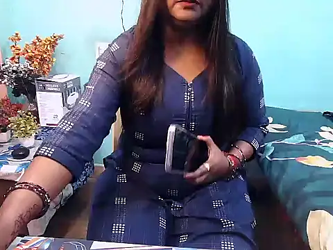 Snapshot of PREETI_BABY chatting on October 22, 4:28 am PREETI BABY online show from October 22, 4:28 am
