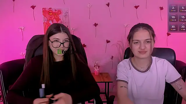 lissa night online show from February 15, 8:52 pm