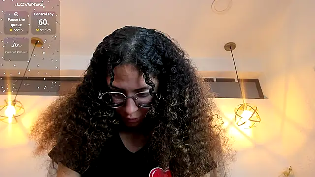 Snapshot of Hanna_Cornee_ chatting on October 9, 1:59 pm Hanna Cornee online show from October 9, 1:59 pm