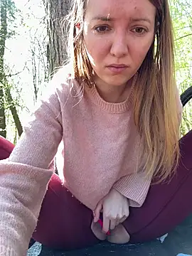 FayeFlame online show from April 22, 11:51 am