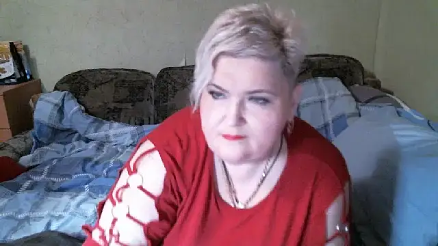 Snapshot of Lana555 chatting on September 15, 10:06 pm Lana555 online show from September 15, 10:06 pm