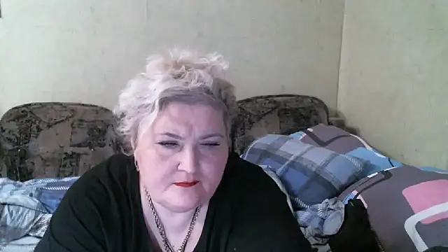 Snapshot of Lana555 chatting on September 13, 9:45 pm Lana555 online show from September 13, 9:45 pm