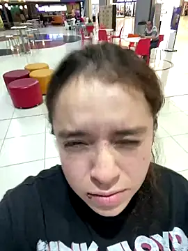 Lucy YupiSweet online show from November 14, 10:21 pm