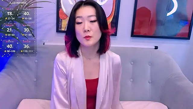 AikoYamada online show from October 5, 7:35 am