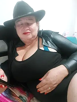 Miss-tetas online show from January 18, 2:19 am