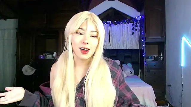 Shisuku Sophi online show from October 15, 2:47 am