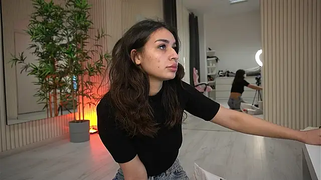 EmmaBlanco online show from October 27, 8:14 pm