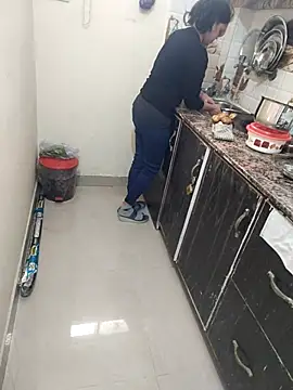 Pihu Chopra online show from December 5, 3:39 am