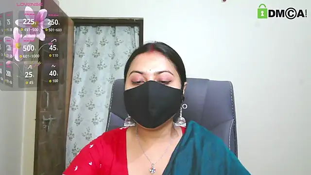 SassyWildCouple online show from April 24, 5:49 pm