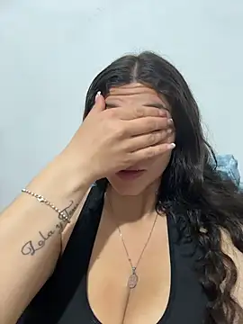 arieel  722 online show from November 28, 3:53 am