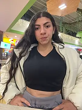 arieel  722 online show from November 4, 11:10 pm