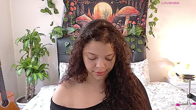 Amanda sweet online show from April 8, 2:19 pm