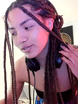 Snapshot of Nati____ chatting on September 27, 12:45 pm Nati online show from September 27, 12:45 pm