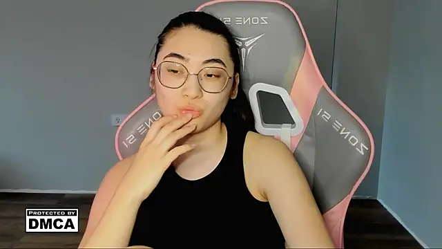 MeilideQian1 online show from February 3, 12:43 pm