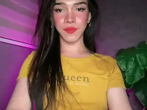 Misselliefayexxx online show from May 31, 8:32 pm