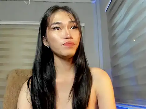 Snapshot of lovelychanel69xx chatting on September 17, 10:41 pm lovelychanel69xx online show from September 17, 10:41 pm